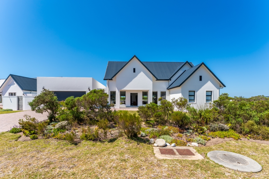 4 Bedroom Property for Sale in St Francis Links Eastern Cape